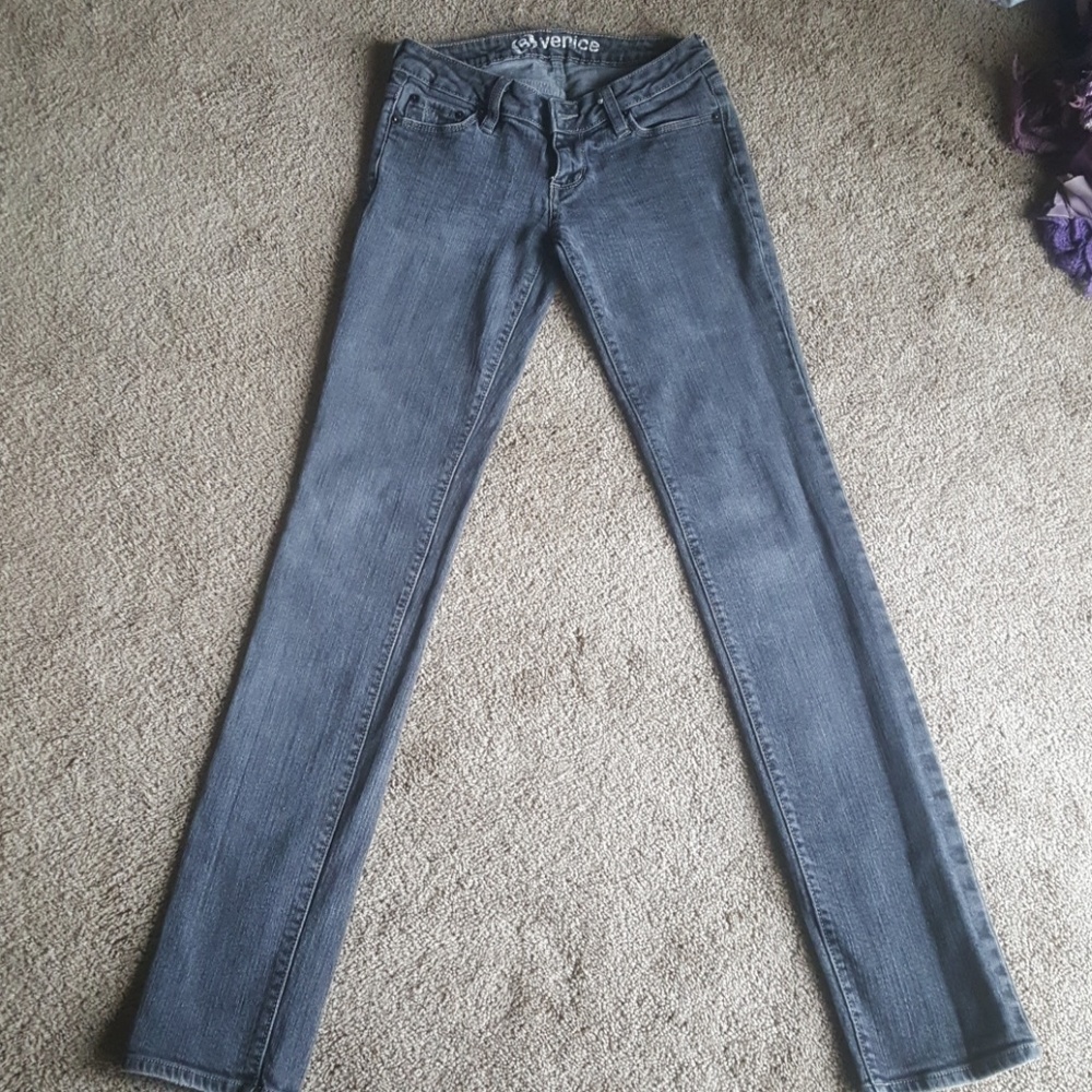 Skinny jeans